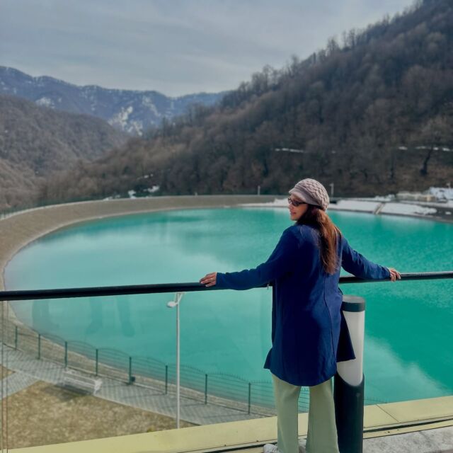 Soaking in the unmatched beauty of Lake Gabala! 

#travelgram #instatravel #instapic #travelblogger #followme #travelblogger #neverstopexploring #traveldiaries  #wanderlustsoul #globetrotting365days #globetrottinggirl #follow365days #worldtraveller #girlwhotravels #mountains #travelindia #weekend #wanderlustsoul #photooftheday #instaphotography #trails #exploring #Baku #azerbaijan #gabala #winterinbaku #azerbaijan🇦🇿